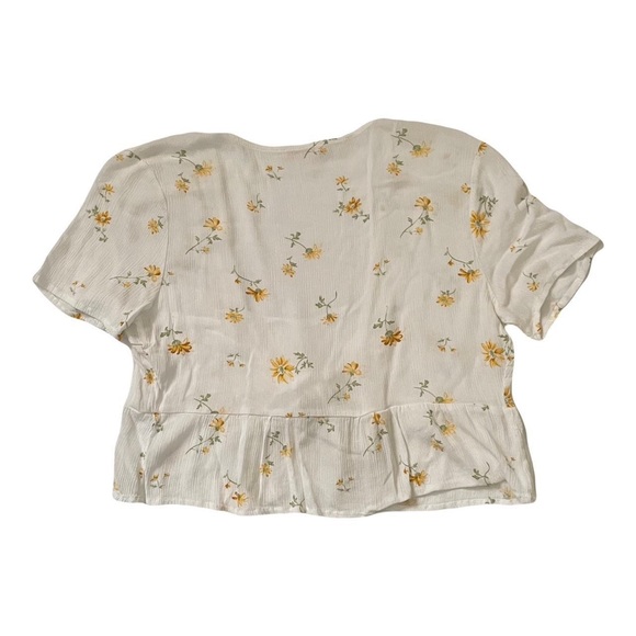 Floral Tie Front Shirt - Picture 2 of 3